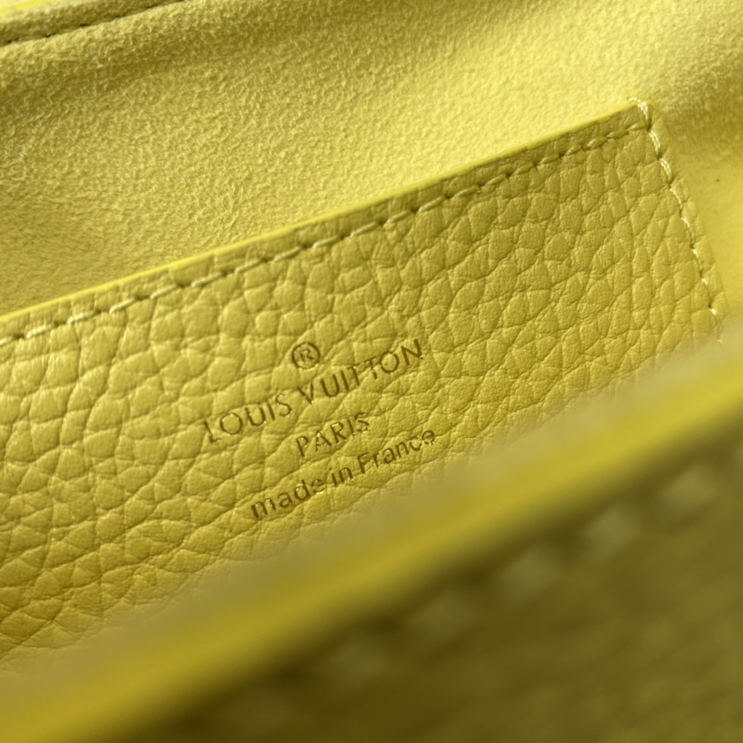 【￥1350】M58571 黄色 Twist 本款 Twist 中号手袋 M50332 丝滑小牛皮 19.0x22.0x10.5cm